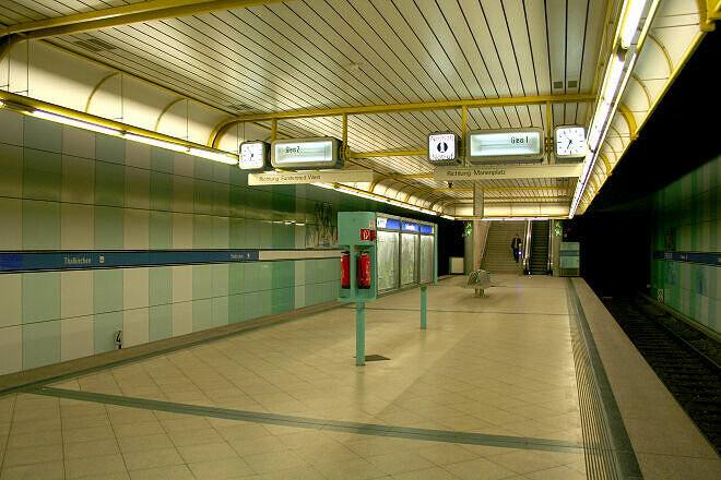 UBahnhof Thalkirchen (U3) UBahn München