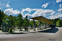 Busbahnhof an der Oberfläche des U-Bahnhofs Fürstenried West